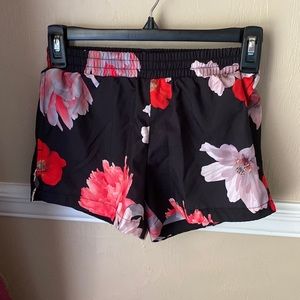 Old Navy Active Rose Shorts